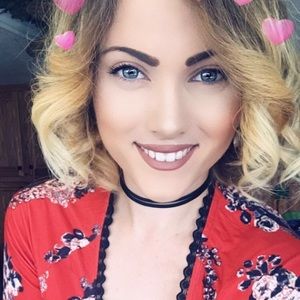 Meet your Posher, Kaylee